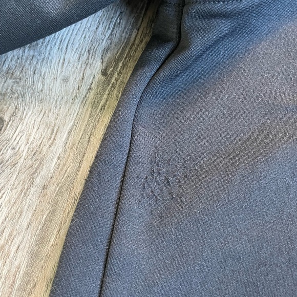 Adidas Girls Black & White Zip Up Sweatshirt/Lightweight Jacket, size XL - Picture 8 of 10